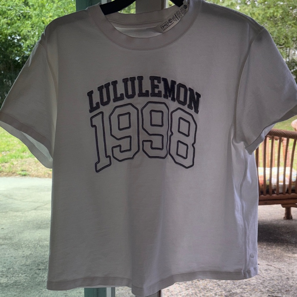 lululemon athletica White Crewneck Tee with Black Outline Graphic